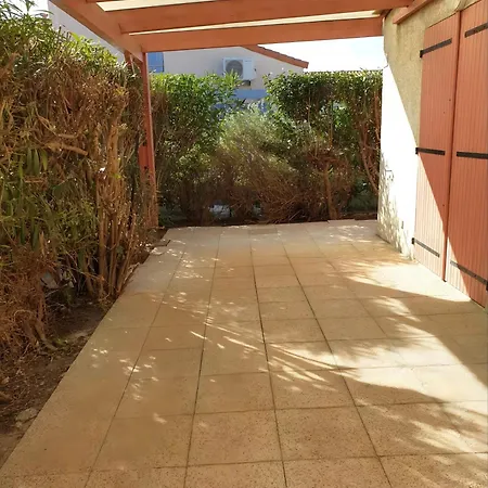 Tatil Evi Le Patio Du Soleil Swimming Pool